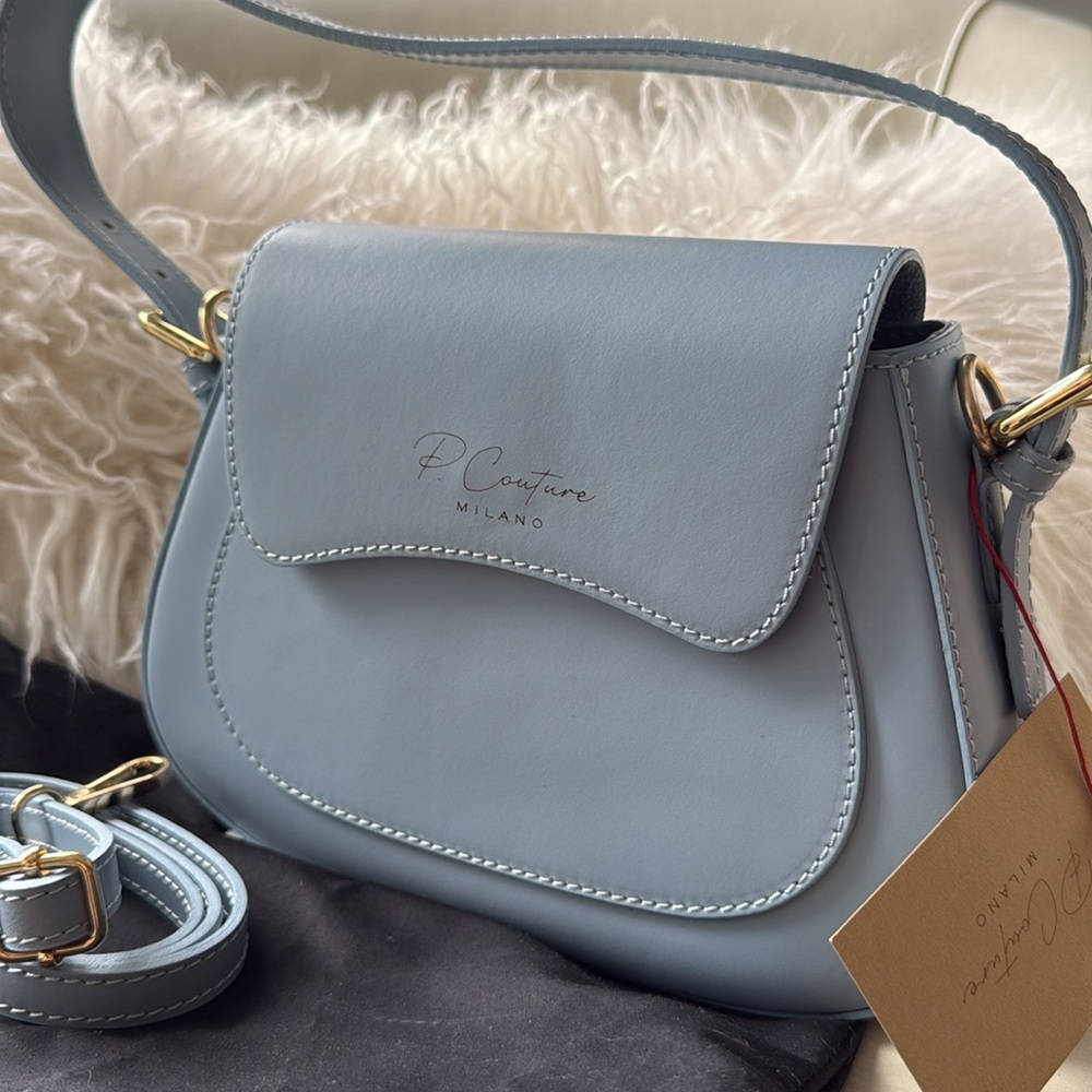 Italian Made - Two Way Saddle Bag 💙 - Picture 3 of 7